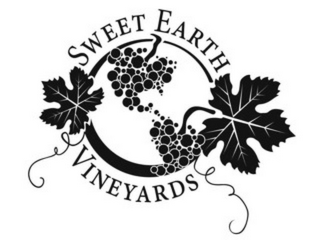SWEET EARTH VINEYARDS logo