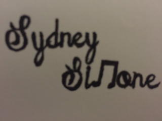 SYDNEY SIMONE logo