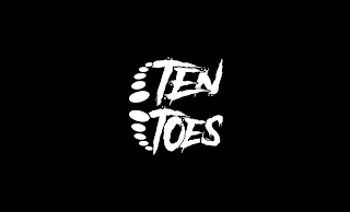 TEN TOES logo