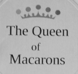 THE QUEEN OF MACARONS logo