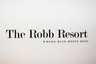 THE ROBB RESORT WHERE MIND MEETS BODY logo