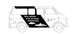 THIS VEHICLE RUNS ON CLEAN NATURAL GAS. logo