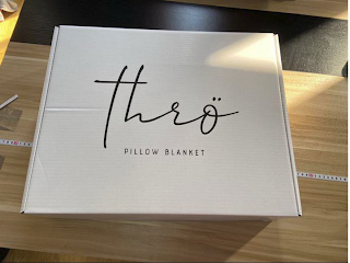 THRÖ PILLOW BLANKET logo