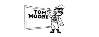 TOM MOORE logo