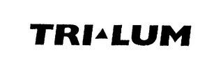 TRI LUM logo