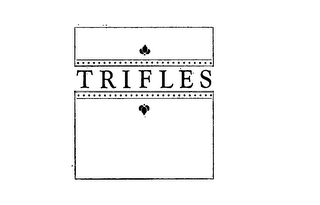 TRIFLES logo
