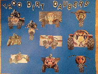 TROO DIRT DAUBERS logo
