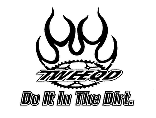 TWEEQD DO IT IN THE DIRT. logo