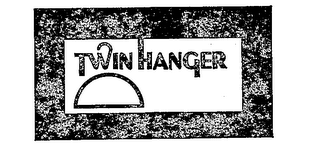 TWIN HANGER logo