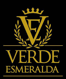V E VERDE ESMERALDA logo