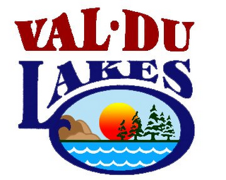 VAL · DU LAKES logo
