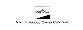 VALRHONA AUX SOURCES DU GRAND CHOCOLAT logo