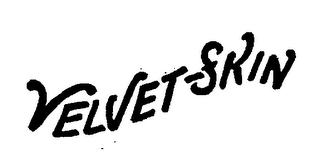 VELVET-SKIN logo