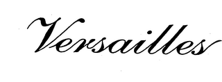 VERSAILLES logo