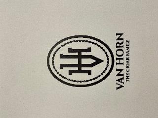 VH VAN HORN THE CIGAR FAMILY logo