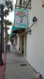 VILLA VILLEKULLA TOY STORE logo