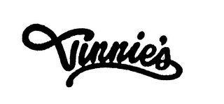 VINNIE'S logo