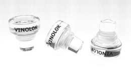 VINOLOK logo
