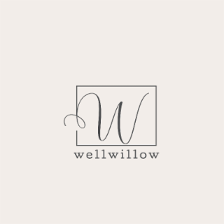 W WELLWILLOW logo