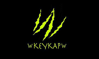 W WKEYKAPW logo