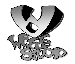 W WWADE STUDIO logo