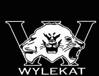 W WYLEKAT logo