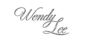 WENDY LEE logo