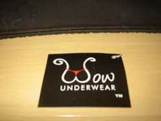 WOW UNDERWEAR logo