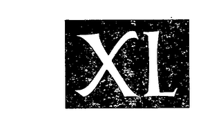 XL logo