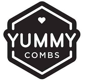 YUMMY COMBS logo